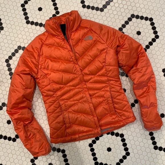 😎 Bright colored NORTH FACE jacket 😎 - Picture 1 of 5